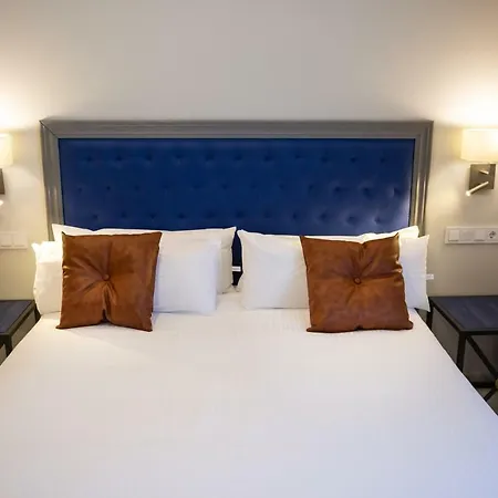 Plazuela Del Carbón Apartahotel Cádiz