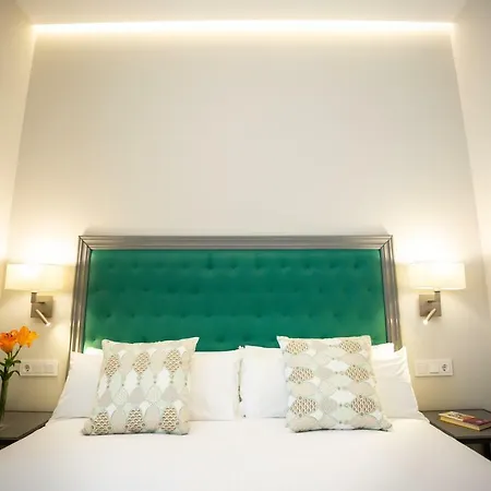 Apartahotel Plazuela Del Carbón Cádiz