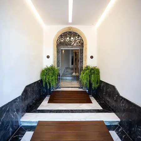 Apartahotel Plazuela Del Carbón 3*